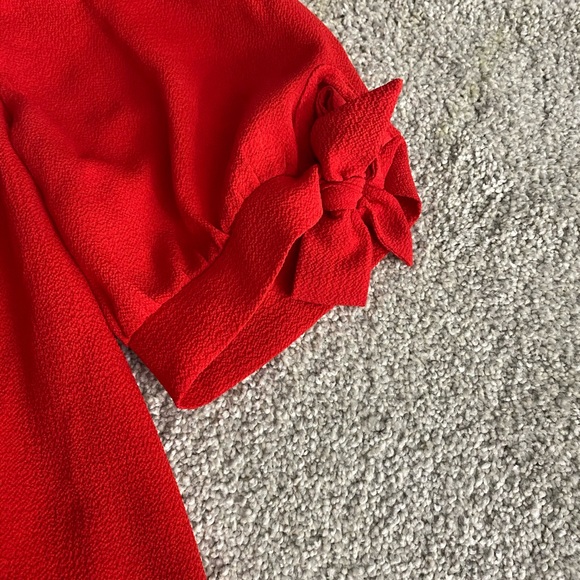 women’s off the shoulder tee - Picture 2 of 2